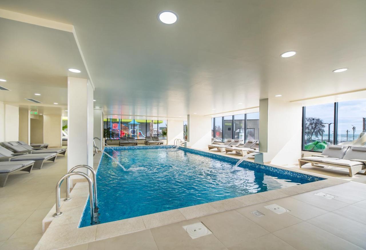 Black Sea Estate Apartment Spa N Pool Beach Resort Năvodari Εξωτερικό φωτογραφία